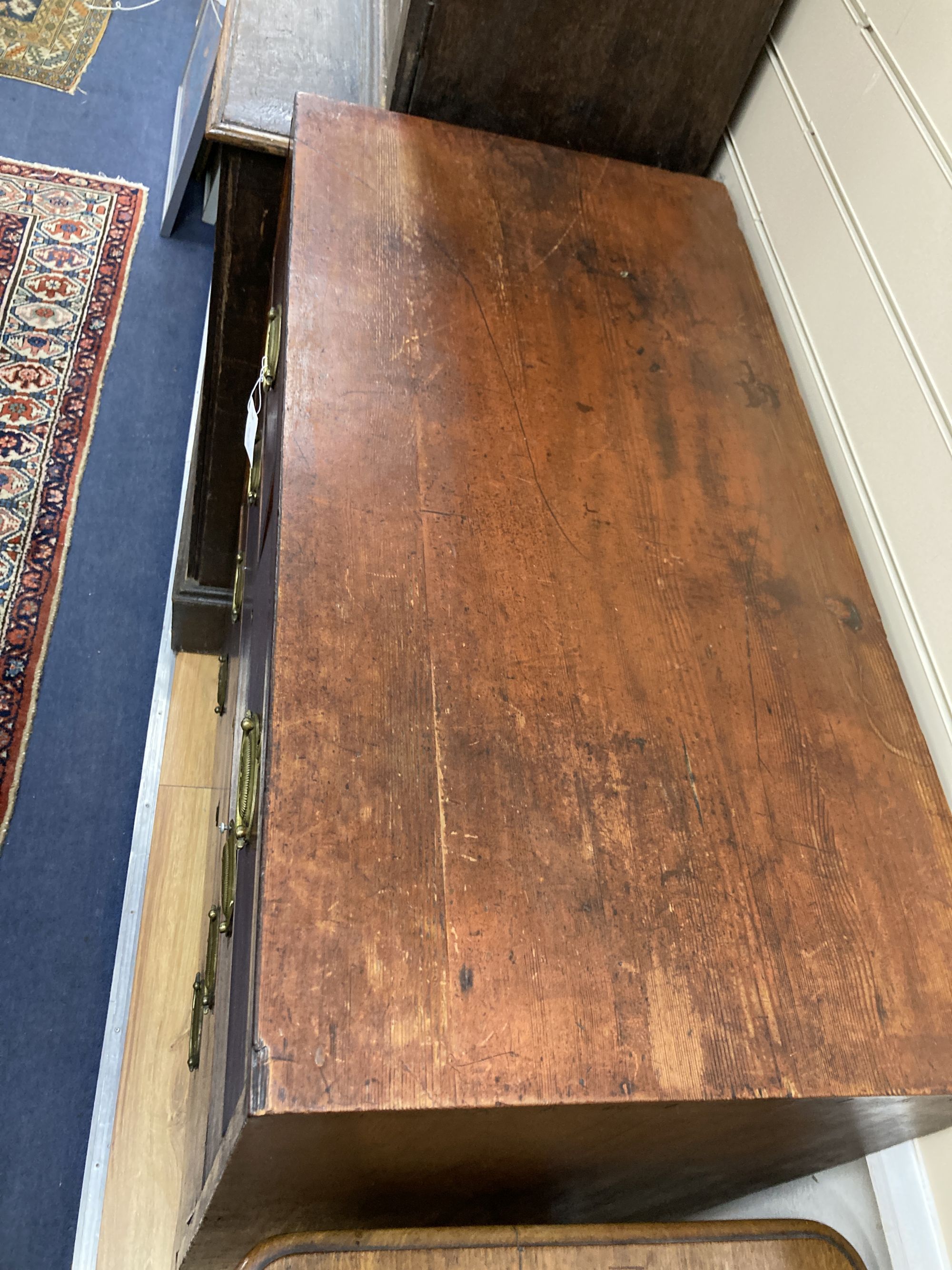 A Regency mahogany and pine straight front chest of drawers, width 92cm, depth 46cm, height 104cm